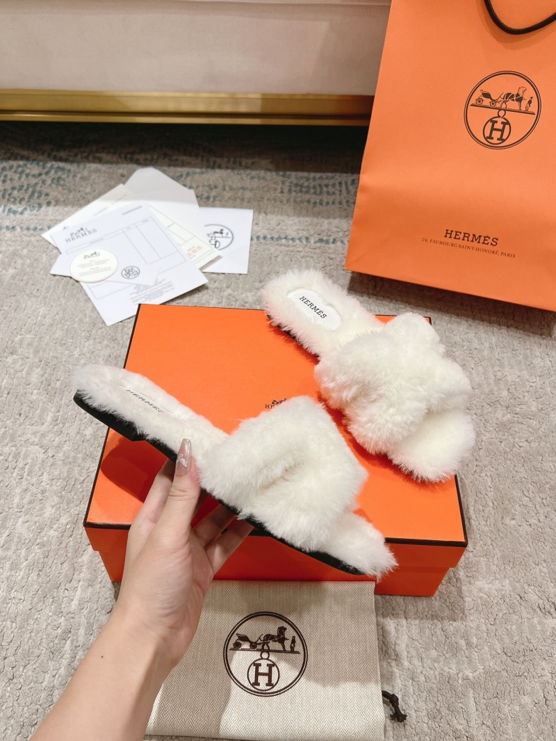 Hermes Slippers